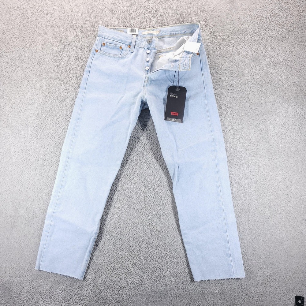 Levis Jeans Womens 27 Blue Wedgie High Rise Tapered Light Wash Button Fly Denim